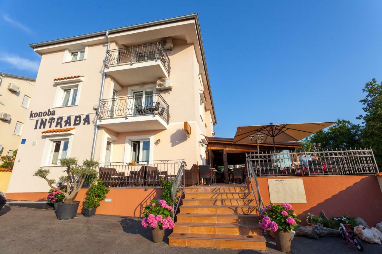 Apartments Jadranka Malinska Exterior photo