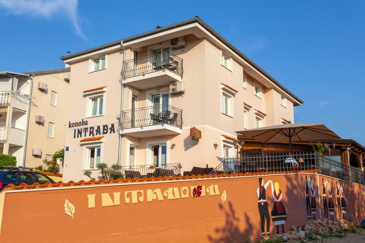 Apartments Jadranka Malinska Exterior photo